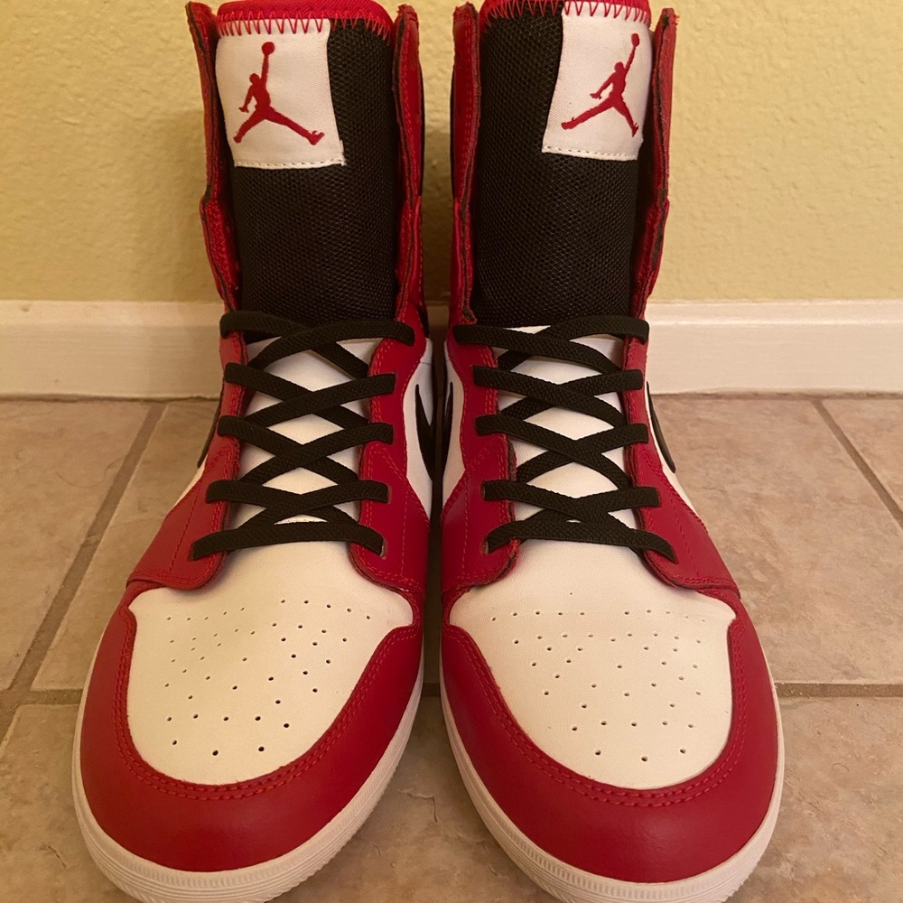 Air Jordan’s - Picture 2 of 6